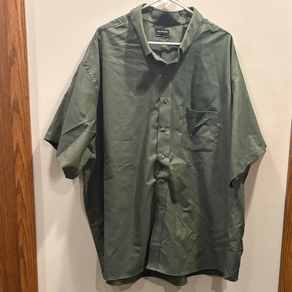 🔥2/$10 3/$12 Van Heusen Men's 4XL  Button Down Shirt - Olive Green - Picture 2 of 6